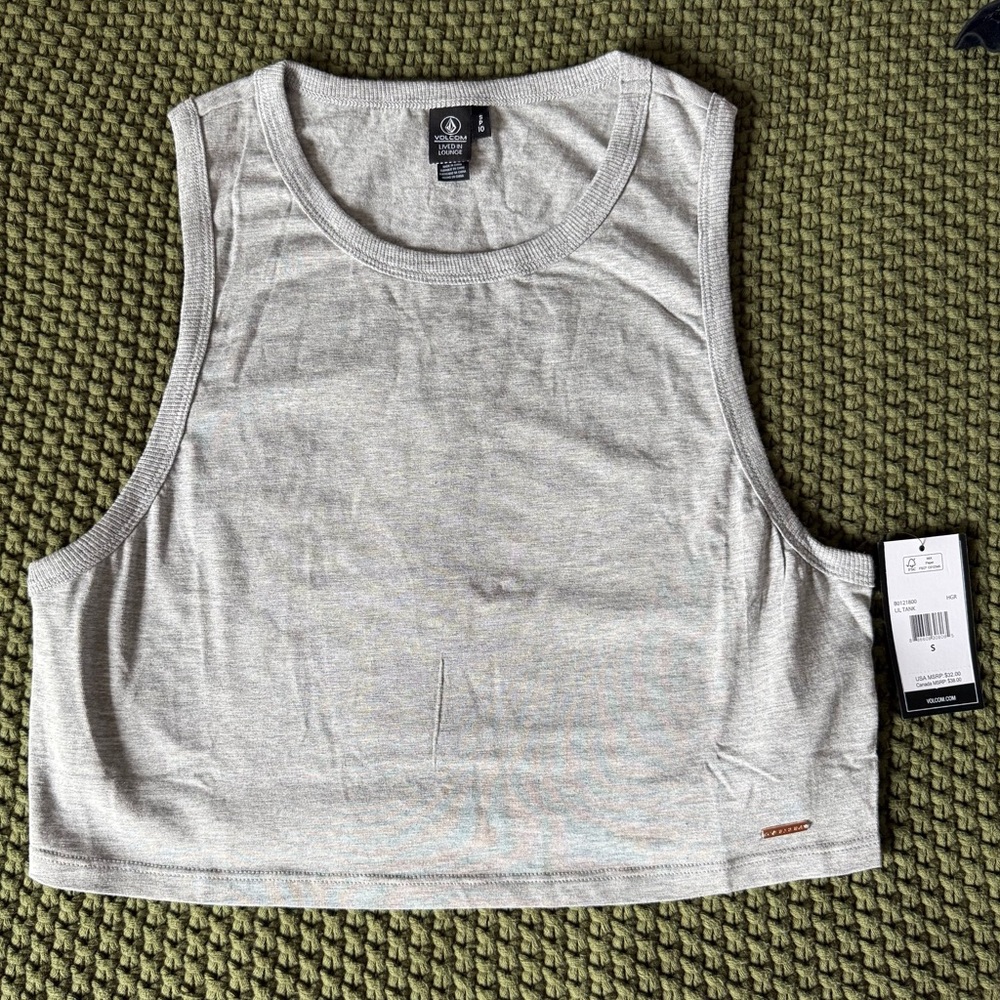 NWT Volcom Women’s Lil Tank Gray Tank Top - Size Small